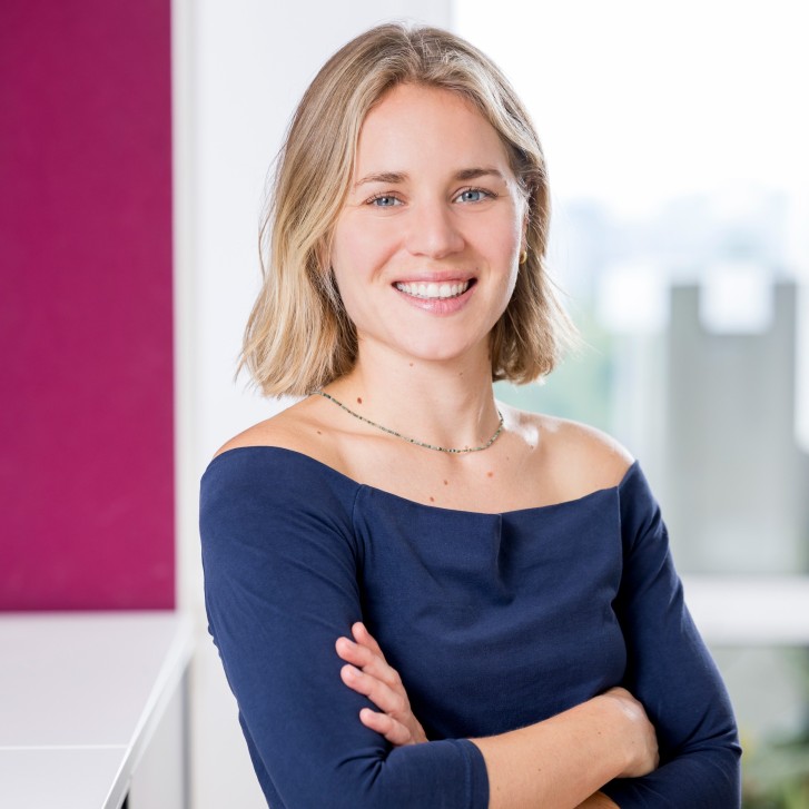 Annie Hochstrasser – Praxis im Frauenzentrum